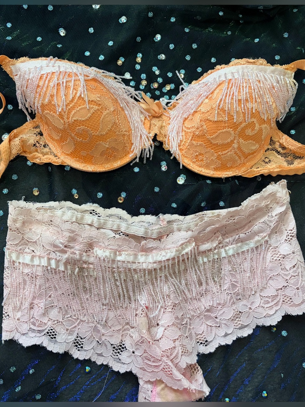 Collection of 25 costume pieces , one of a kind for Burlesque /Showgirl/go go - Picture 2 of 12